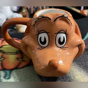 Dr. Seuss’s The Grinch Who Stole Christmas Max Ceramic Mug